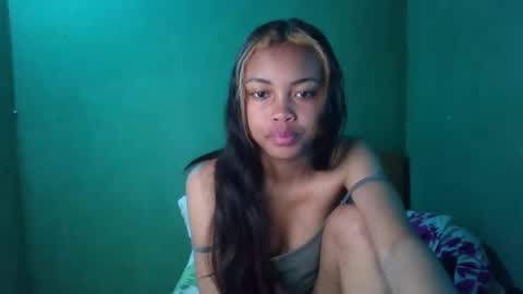 Snapshot of eldie69 chatting on 05-07-26, 04:18 eldie69 online show from 05-07-26, 04:18