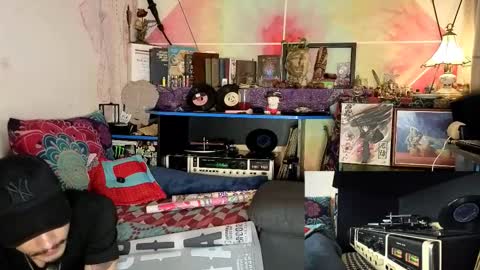 Snapshot of eleazar_blake chatting on 09-30-25, 08:47 Sir Eleazar online show from 09-30-25, 08:47