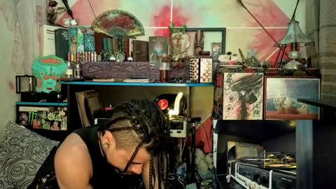 Sir Eleazar online show from 11-28-25, 02:36