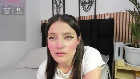 Snapshot of elecktra_sweet chatting on 11-06-25, 07:59 Elecktra online show from 11-06-25, 07:59