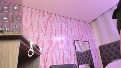 Snapshot of elecktra_sweet chatting on 11-15-25, 07:43 Elecktra online show from 11-15-25, 07:43