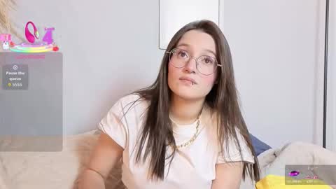 Snapshot of elecktra_sweet chatting on 02-24-26, 07:45 Elecktra online show from 02-24-26, 07:45