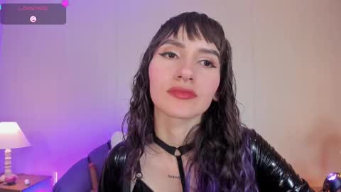      - online show from 03-07-25, 06:22