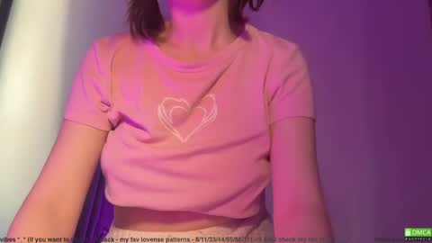 Snapshot of electric_woman chatting on 05-26-26, 02:24 Aleksa online show from 05-26-26, 02:24