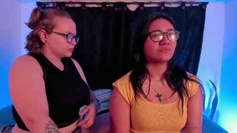 Snapshot of electricnightsxxx chatting on 07-08-26, 02:16 LEXA CLARKE online show from 07-08-26, 02:16