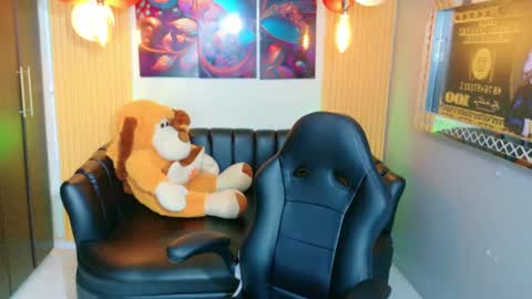 electrogoddess online show from 09-27-25, 02:49