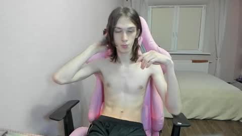 Snapshot of eleganc3 chatting on 11-09-25, 09:35 eleganc3 online show from 11-09-25, 09:35