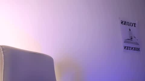 Snapshot of elektra_sky11 chatting on 02-11-25, 04:02 Elektra Sky online show from 02-11-25, 04:02