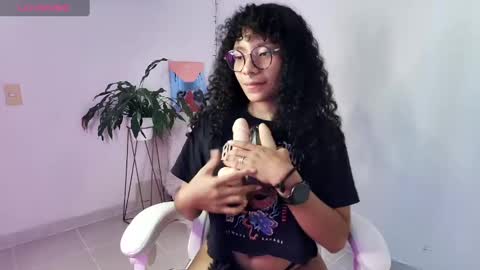 elektra_williams online show from 02-18-25, 10:03