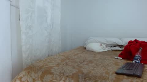 elektra online show from 10-28-25, 03:58