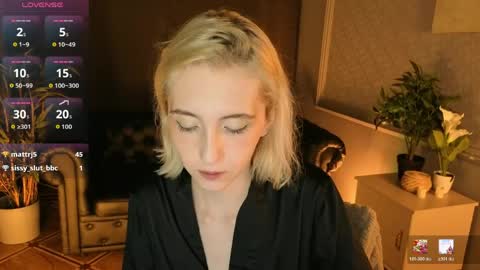 Elen  online show from 05-16-26, 06:54