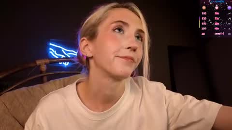 Elen  online show from 07-24-26, 05:16