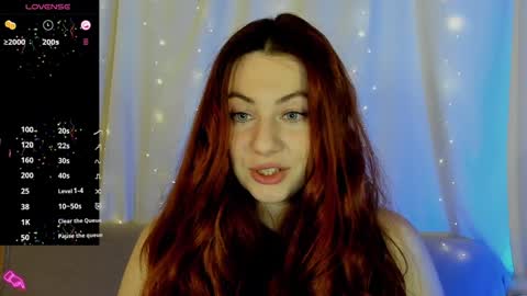 Snapshot of elen_pfeiffer chatting on 01-29-25, 04:08 Elen online show from 01-29-25, 04:08