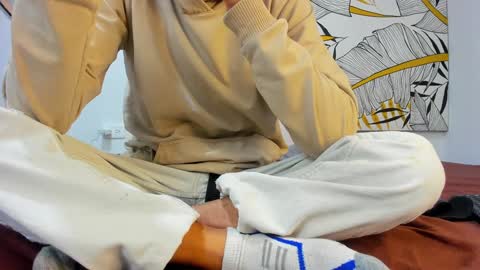 Snapshot of elena_and_derek chatting on 12-28-24, 09:42 Elena Derek online show from 12-28-24, 09:42