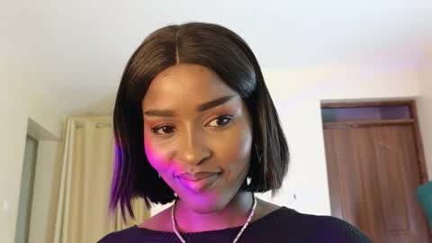 Snapshot of elena_love1111 chatting on 02-13-25, 04:17 Elena online show from 02-13-25, 04:17