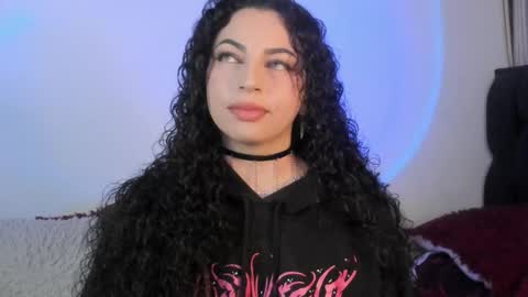 Elena  online show from 12-04-25, 07:39