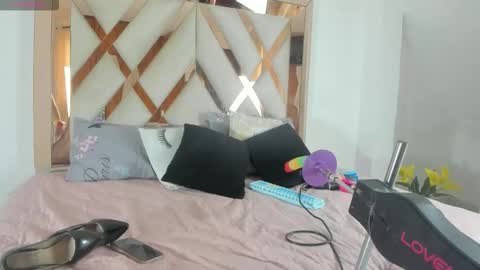 Elena online show from 02-28-26, 07:15