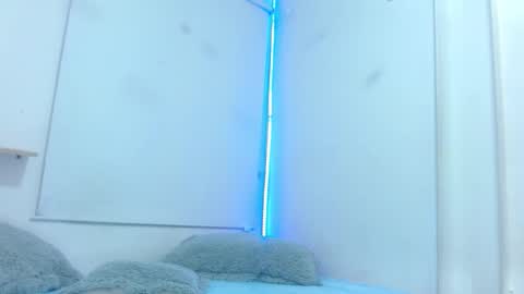 Snapshot of elena_wolff chatting on 11-03-25, 11:55 elena_wolff online show from 11-03-25, 11:55