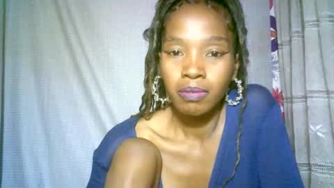 elenah013 online show from 02-14-25, 05:41