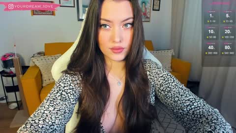 Elena insta yourdream 1ove online show from 01-10-25, 05:26