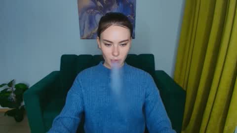 elenaoconar online show from 03-12-25, 04:02