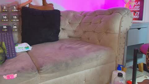 elenna_boobs_ online show from 11-22-25, 06:23