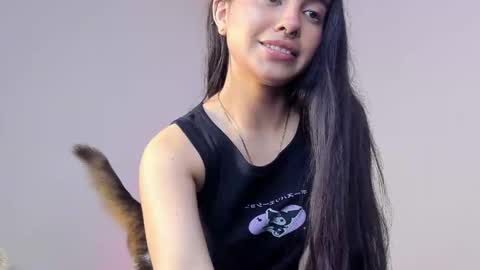 Snapshot of elenna_salvatoree chatting on 03-14-26, 11:54 Elena online show from 03-14-26, 11:54