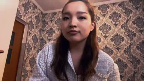 Snapshot of eleonoratompson chatting on 04-12-26, 10:20 Hanna online show from 04-12-26, 10:20