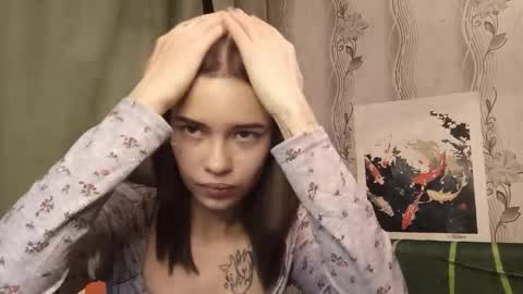 Snapshot of eleonoreyouree chatting on 01-31-26, 07:11 Lotte online show from 01-31-26, 07:11