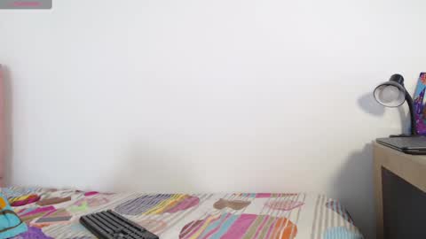 elettra_parisi19 online show from 03-10-25, 09:07