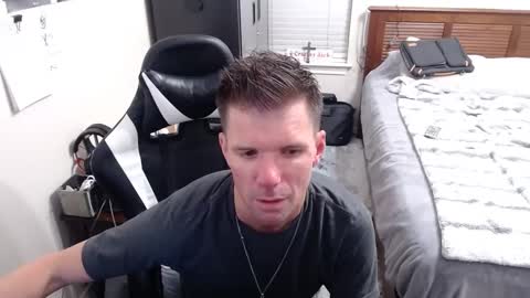 Walker online show from 10-07-25, 01:14