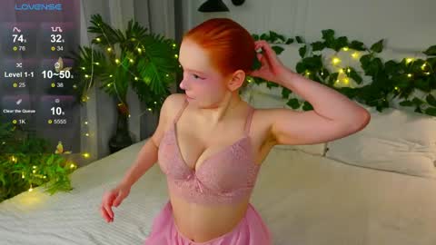Snapshot of elfamirielle chatting on 05-02-26, 08:30 Elfa online show from 05-02-26, 08:30