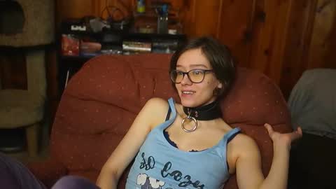 Emma online show from 11-08-25, 07:34