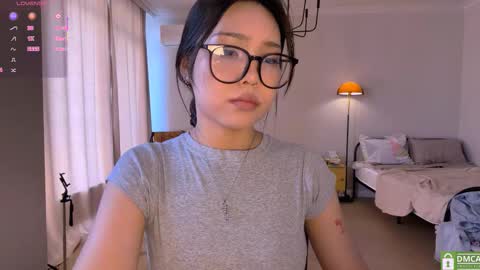 Aira online show from 03-22-26, 04:05