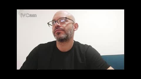 Snapshot of elgrande85 chatting on 02-10-25, 09:15 elgrande85 online show from 02-10-25, 09:15