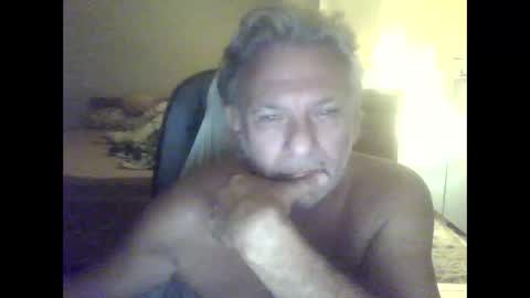 elgreko11 online show from 09-19-25, 04:14