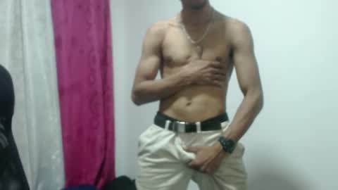 Snapshot of elherrero2024 chatting on 12-06-24, 12:27 elherrero2024 online show from 12-06-24, 12:27