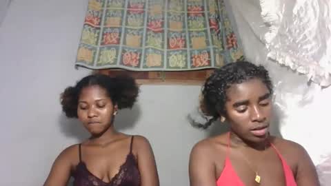 elia011 online show from 11-04-25, 05:12