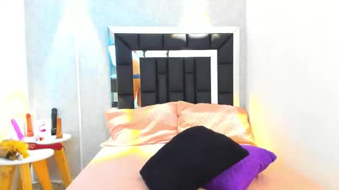  Elian  online show from 03-15-26, 12:33