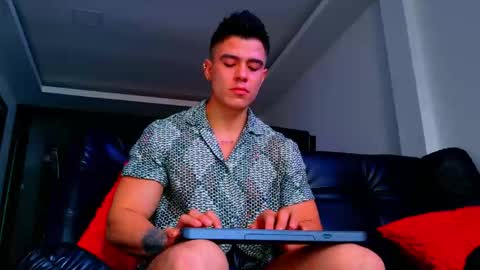 Elian online show from 02-23-26, 08:06