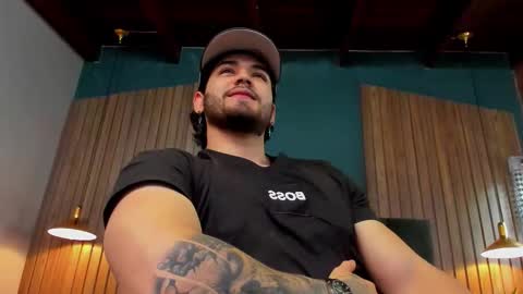 Elian online show from 12-21-25, 05:42