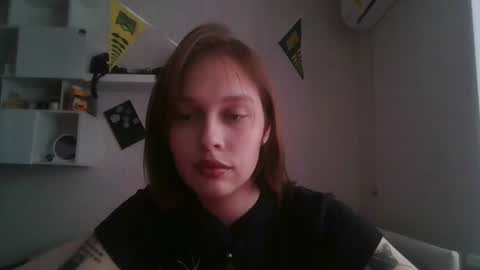 elicandy_ online show from 06-24-26, 02:16