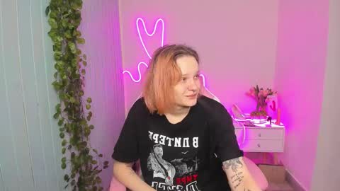 elieiza_xo online show from 10-21-25, 02:34