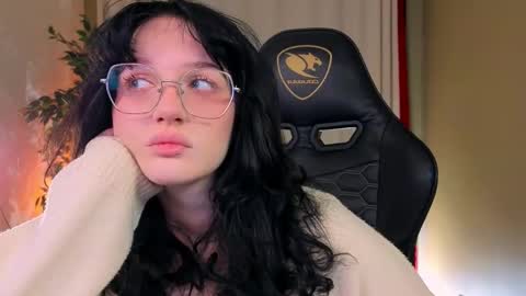 Ellie online show from 09-25-25, 08:12