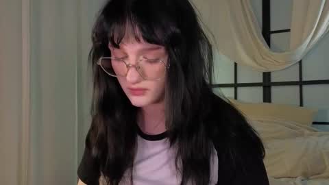 Ellie online show from 09-27-25, 08:25