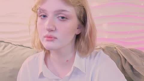 Ellie online show from 02-01-26, 05:28