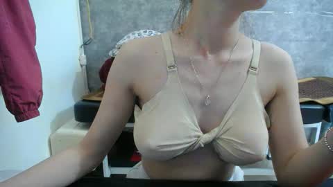 eliesweet9x online show from 05-07-26, 02:39