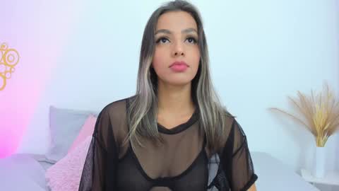 Elizabeth online show from 02-02-25, 05:21