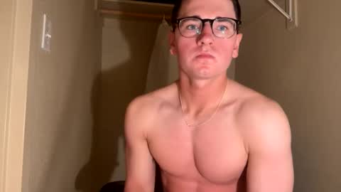 elijahkinky24 online show from 05-10-26, 01:00