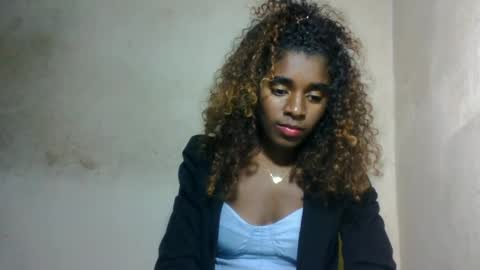 elina981 online show from 06-22-26, 02:47